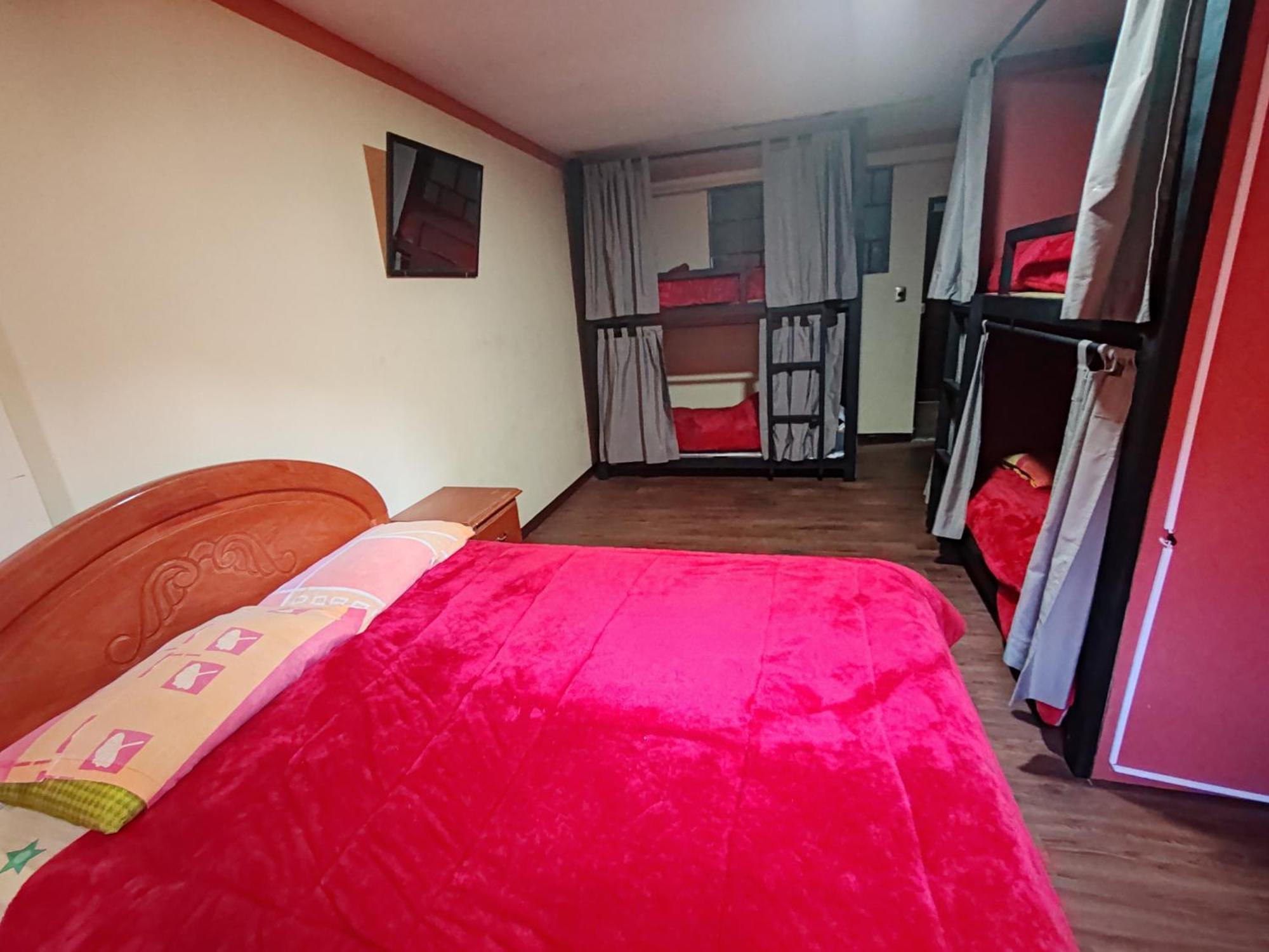 Yati Hostal Ла Пас Екстериор снимка